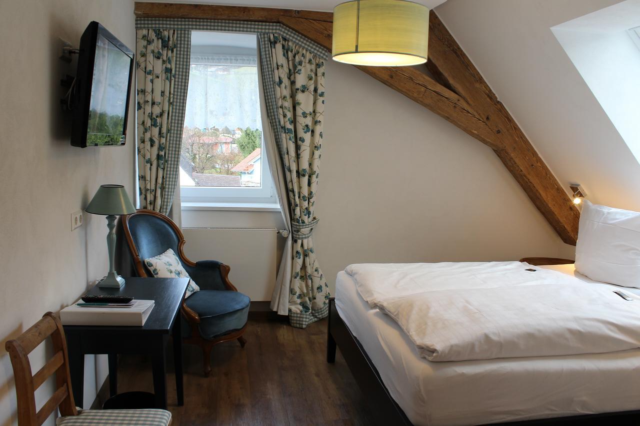 Goldener Adler Oberried - Hotel & Appartements Buitenkant foto